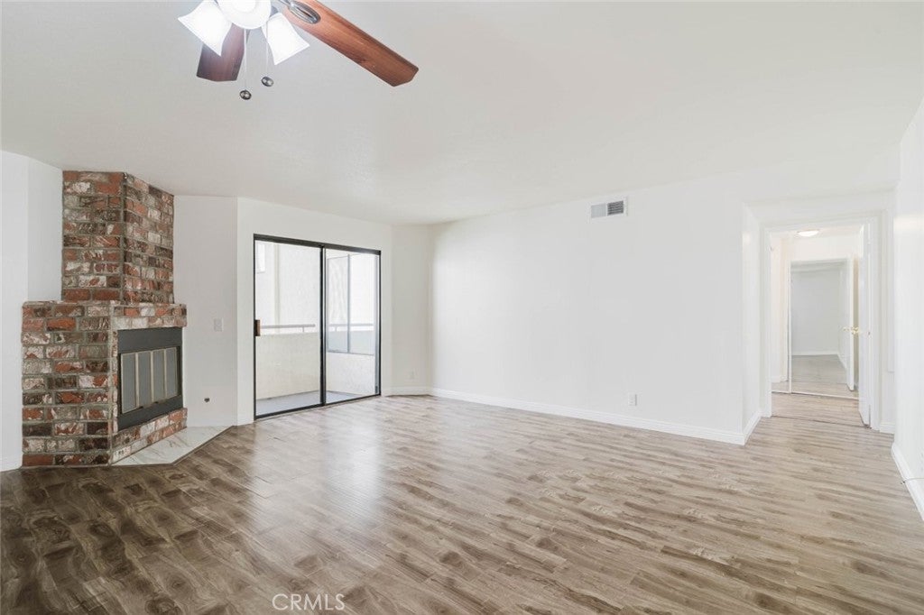 13825 Beaver Street 32