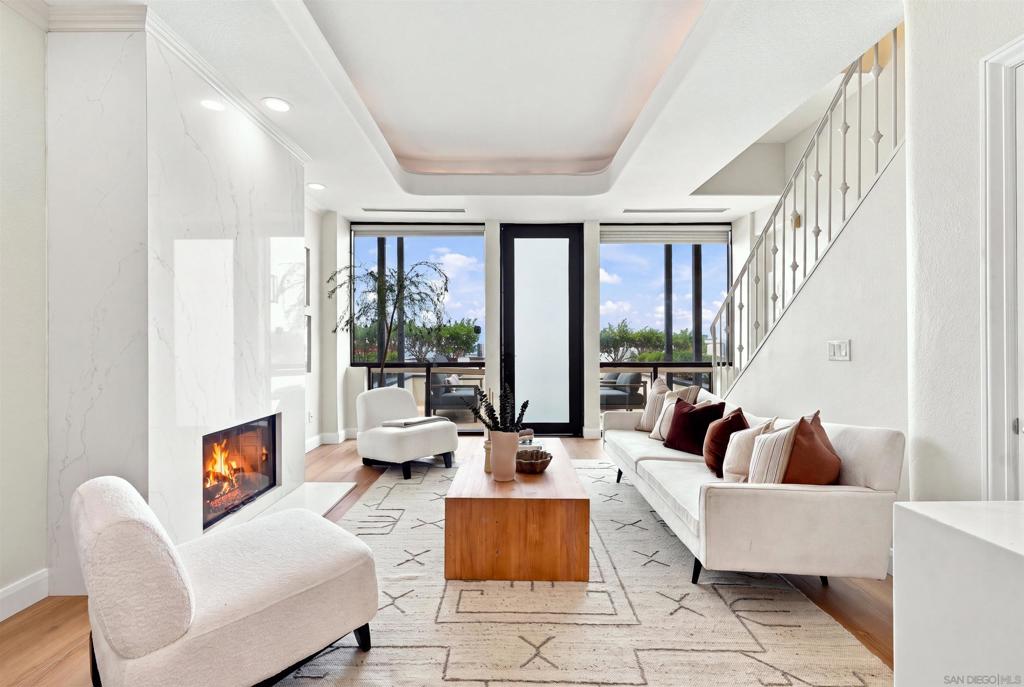 939 Coast Blvd. Unit 103