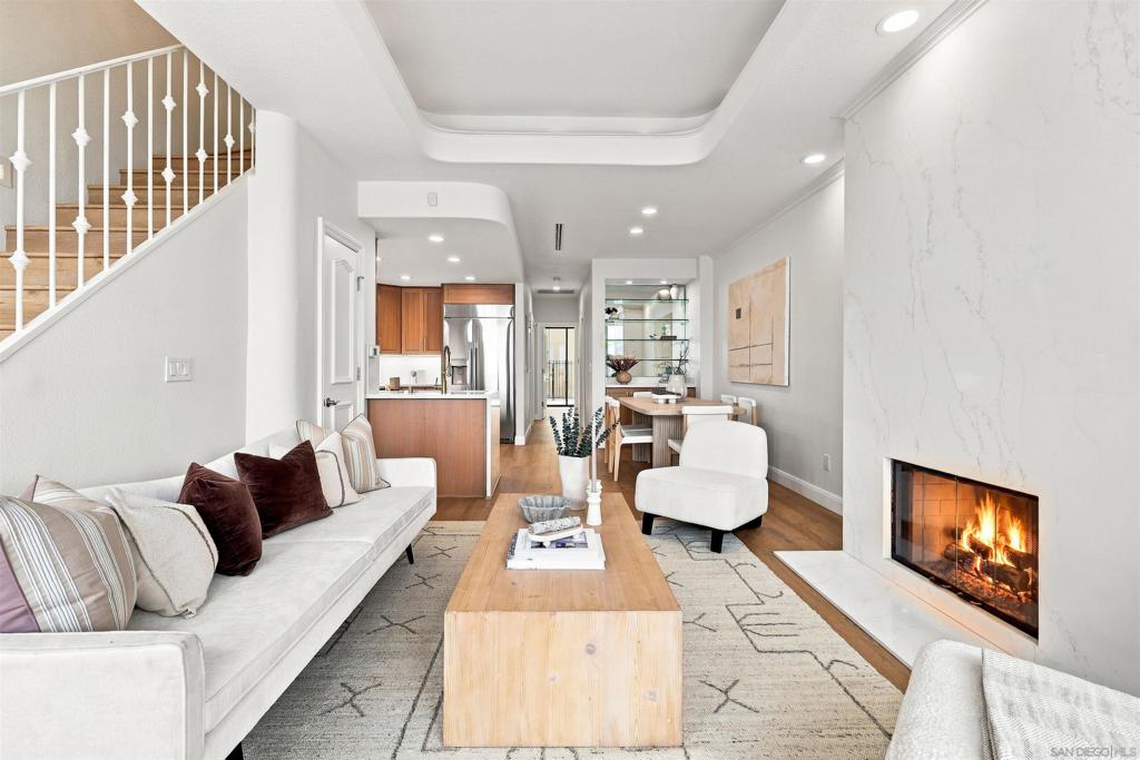 939 Coast Blvd. Unit 103