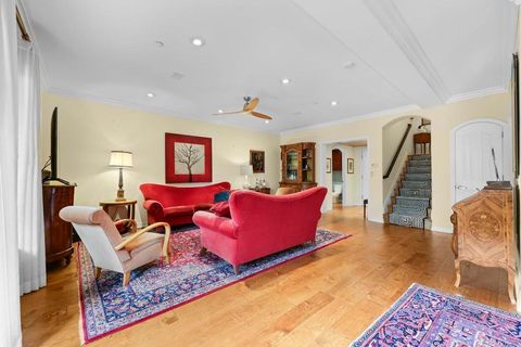 301 W G St 119 San Diego CA 92101