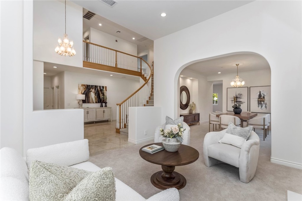 2420 Albert Way