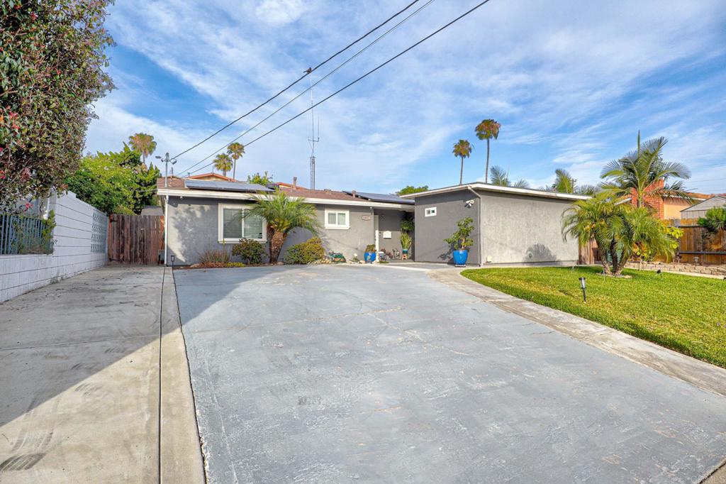 1457 Max Avenue