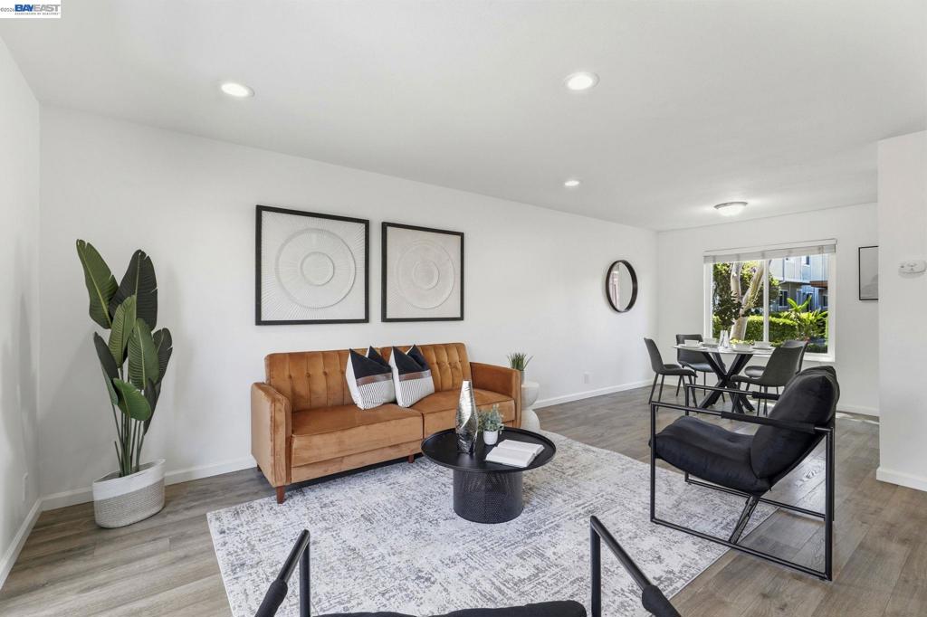 4529 Capewood Terrace Ter