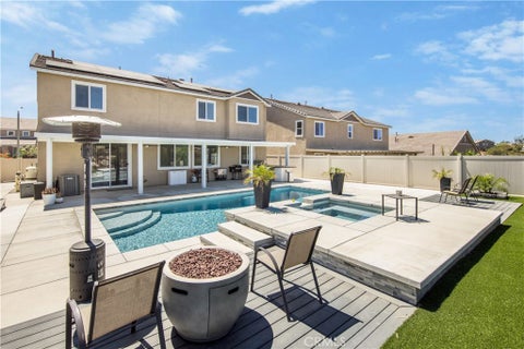 Tiny photo for 34345 Falls View Way WAY, Murrieta, CA 92563 (MLS # CV26164869)