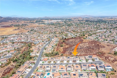 Tiny photo for 34345 Falls View Way WAY, Murrieta, CA 92563 (MLS # CV26164869)