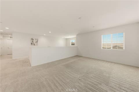 Tiny photo for 34345 Falls View Way WAY, Murrieta, CA 92563 (MLS # CV26164869)