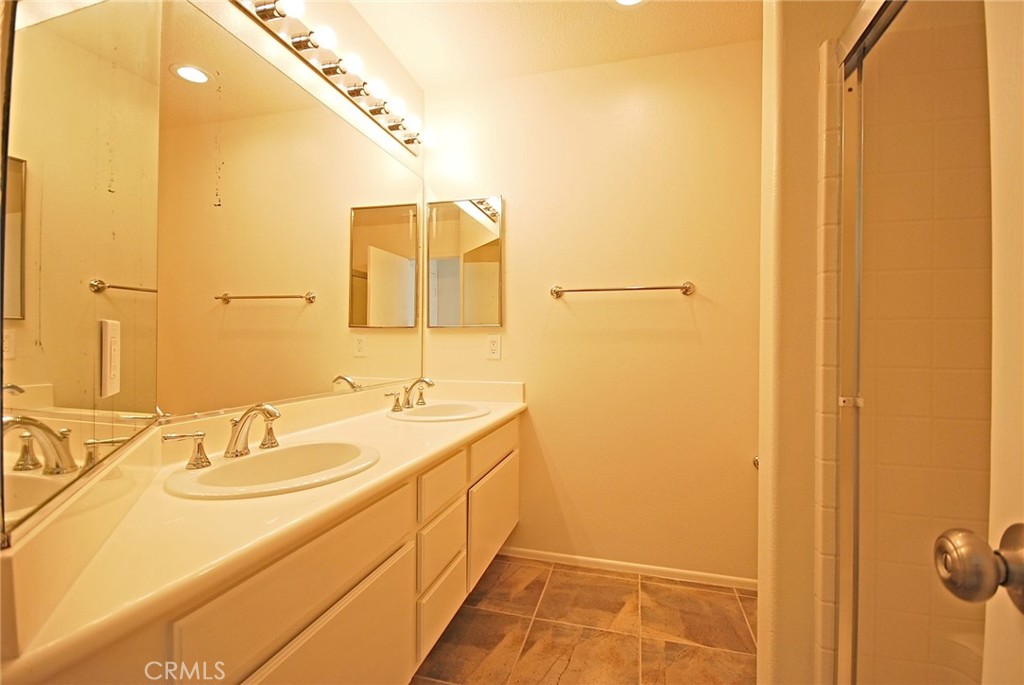 Montana (MTNA) - Residential Lease