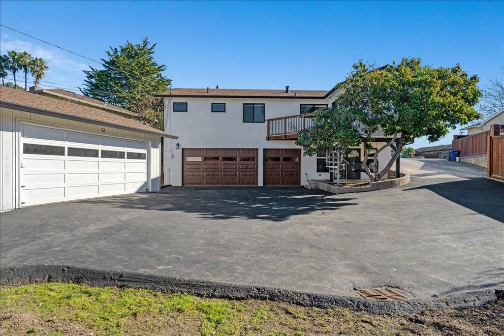 Photo of 3025 Crystal Heights Drive, Soquel, CA 95073 (MLS # ML82031485)