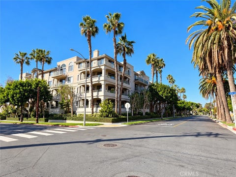 Photo of 555 Maine Avenue #428, Long Beach, CA 90802 (MLS # PW26232754)