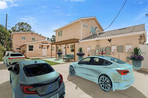 Photo of 14253 Magnolia, Sherman Oaks, CA 91423 (MLS # SR26116994)