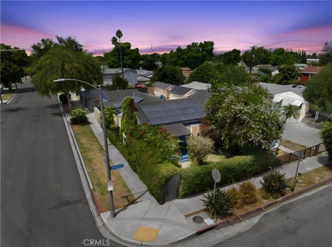 Photo of 4901 Virginia AVE, Long Beach, CA 90805 (MLS # PW26171111)