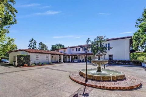 Photo of 1288 Oak Grove Avenue, San Marino, CA 91108 (MLS # WS26044348)