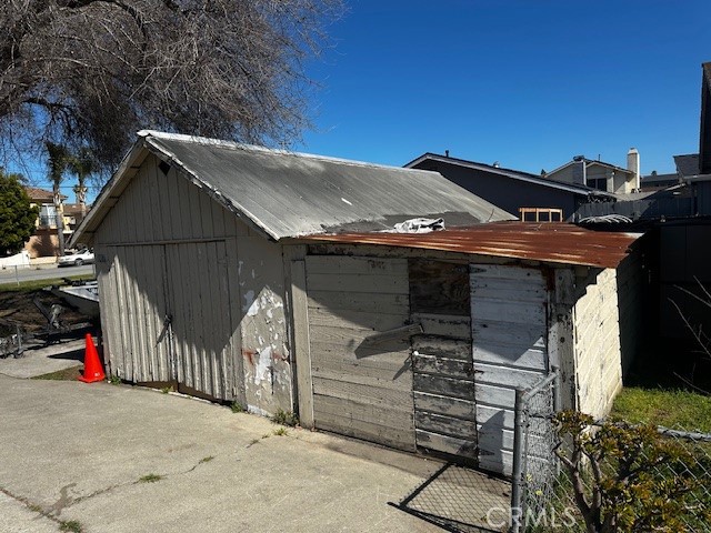 1216 Mentone