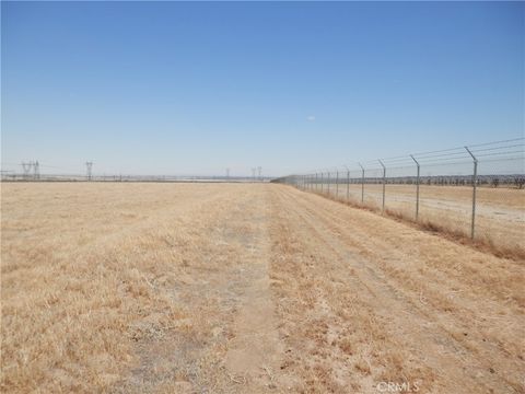 Photo of 0 Ave J-12/ 102nd St W, Lancaster, CA 93536 (MLS # PW26099664)