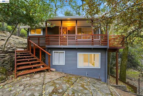 Photo of 2929 Kilkare Rd, Sunol, CA 94586 (MLS # 41135436)