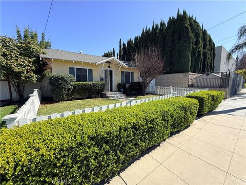 Photo of 318 N Claudina St, Anaheim, CA 92805 (MLS # NP26010672)