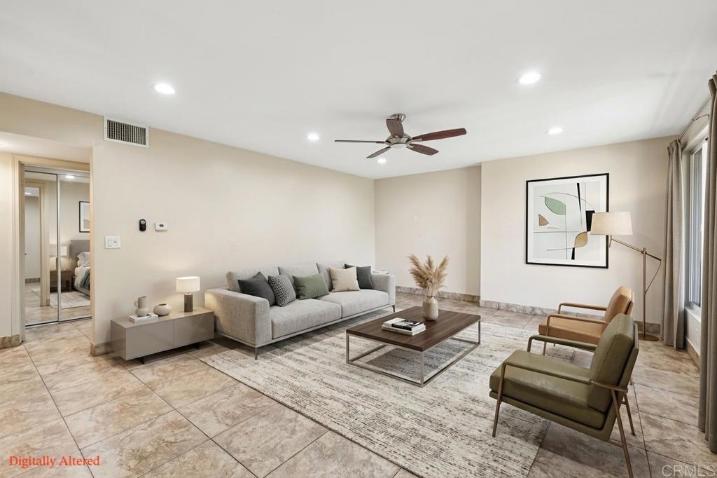 559 Oakdale Lane C, El Cajon CA 92021