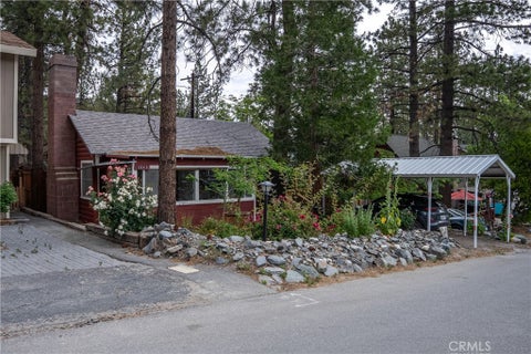 Photo of 1842 Sparrow RD, Wrightwood, CA 92397 (MLS # PW26157315)