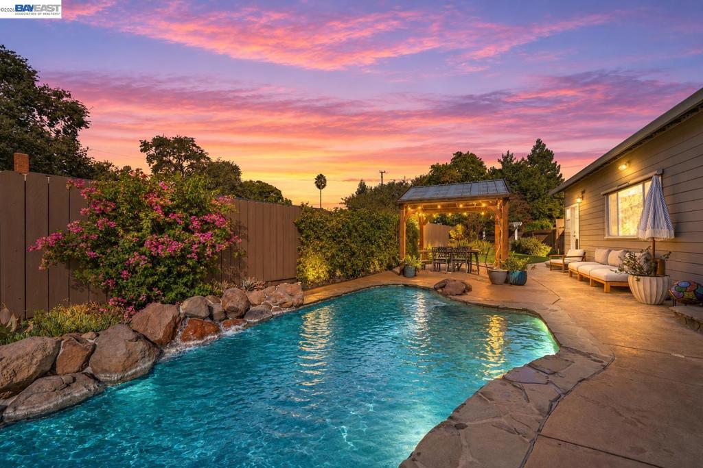 1949 Hollis Ct CT