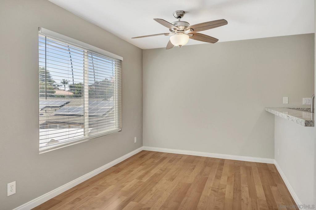 5653 Riley St 105
