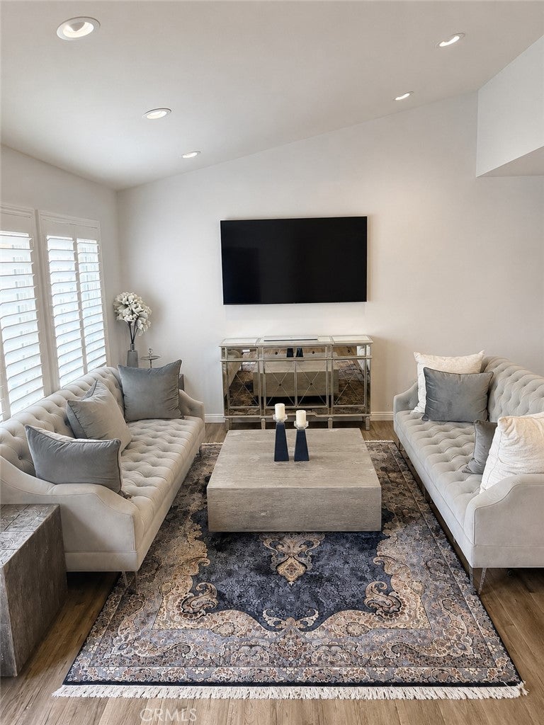 22540 Jeffrey Mark Court 4