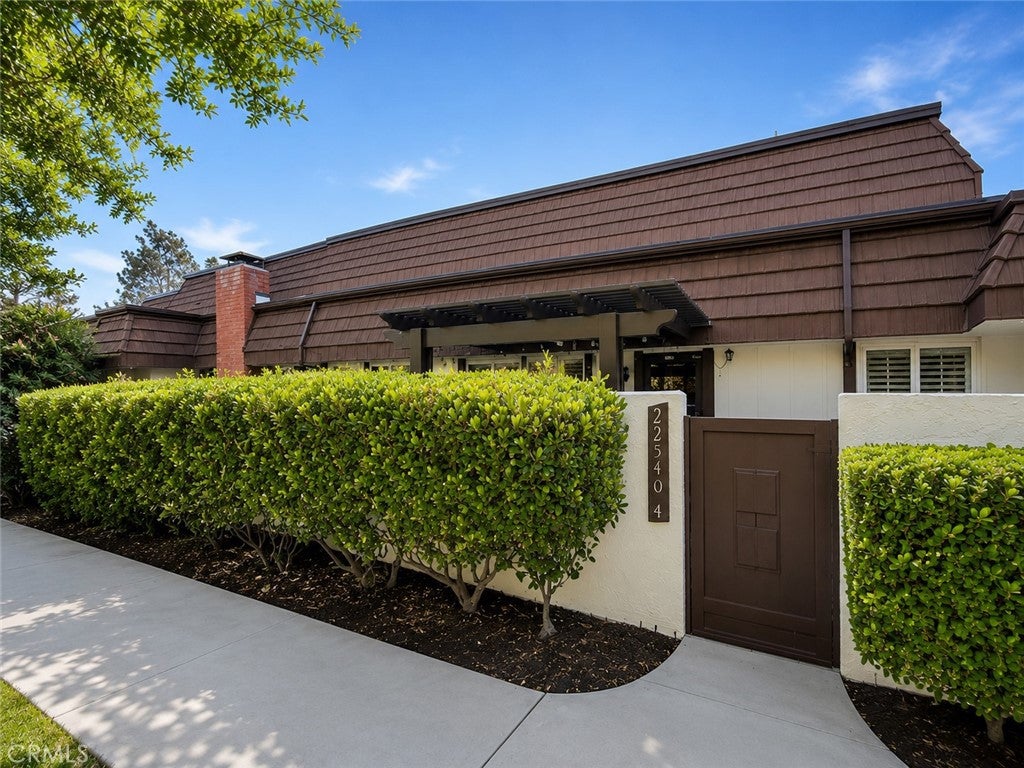 22540 Jeffrey Mark Court