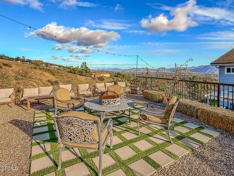 Tiny photo for 542 San Clemente Way, Camarillo, CA 93010 (MLS # V1-33516)