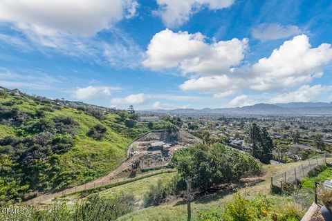 Tiny photo for 542 San Clemente Way, Camarillo, CA 93010 (MLS # V1-33516)