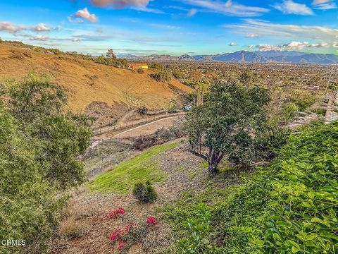 Tiny photo for 542 San Clemente Way, Camarillo, CA 93010 (MLS # V1-33516)