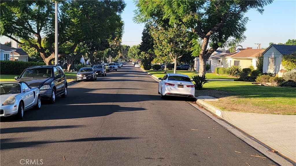 Photo of 5525 Adele Ave, Whittier, CA 90601 (MLS # DW25266600)