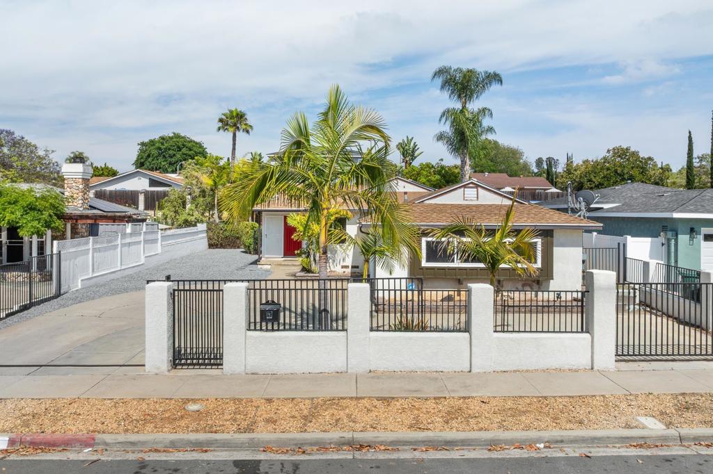 6611 Crawford
