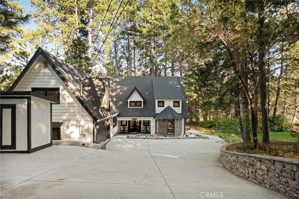 Arrowhead Woods (AWHW) - Residential
