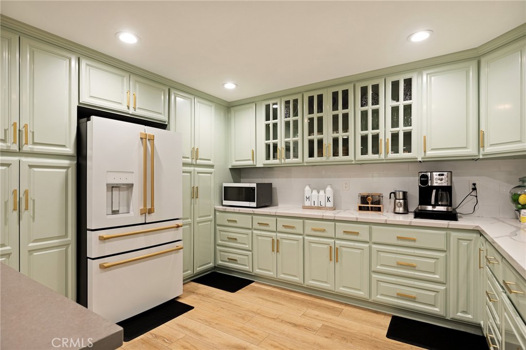 Arrowhead Woods (AWHW) - Residential