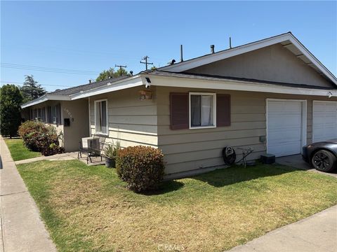 Photo of 1908 E Rose Avenue, Orange, CA 92867 (MLS # PW26101398)