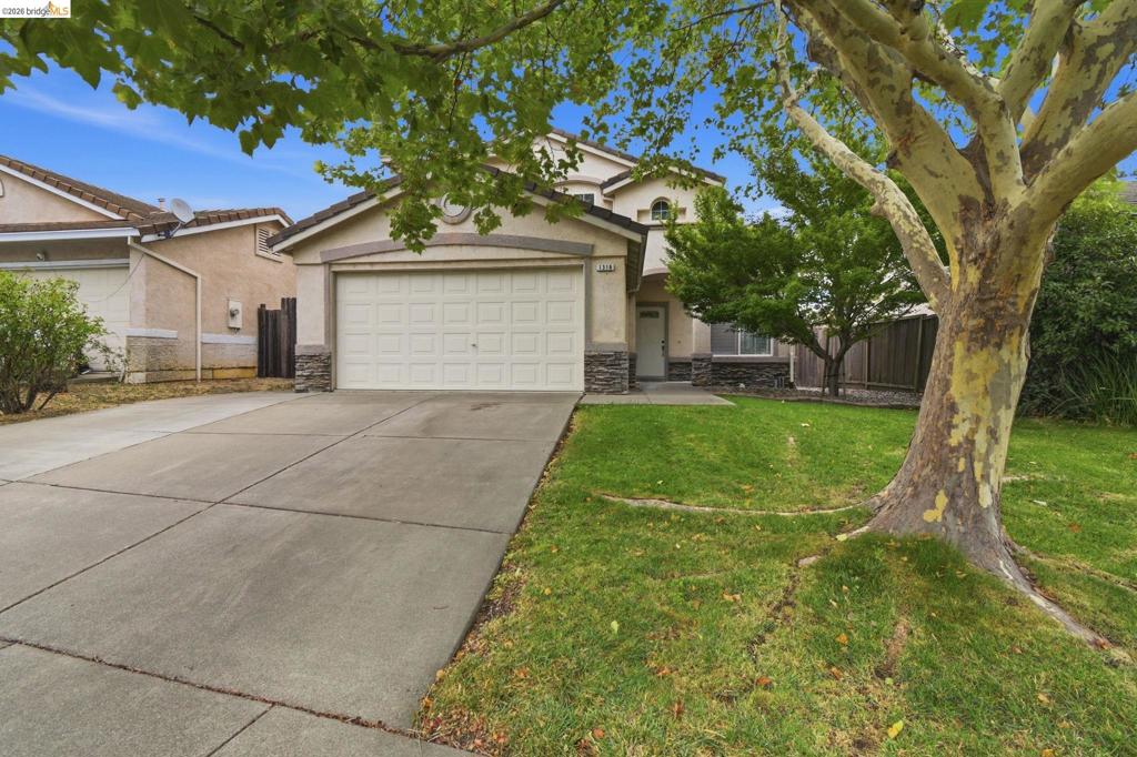 1316 Summer Grove Cir