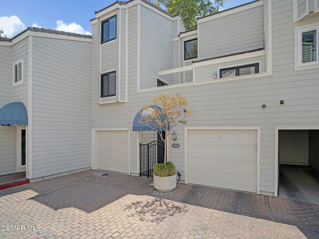 Westlake Bay-728 - 728 - Residential