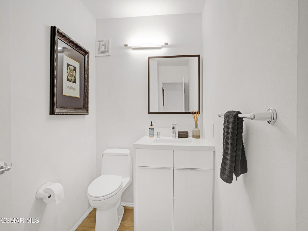 Westlake Bay-728 - 728 - Residential
