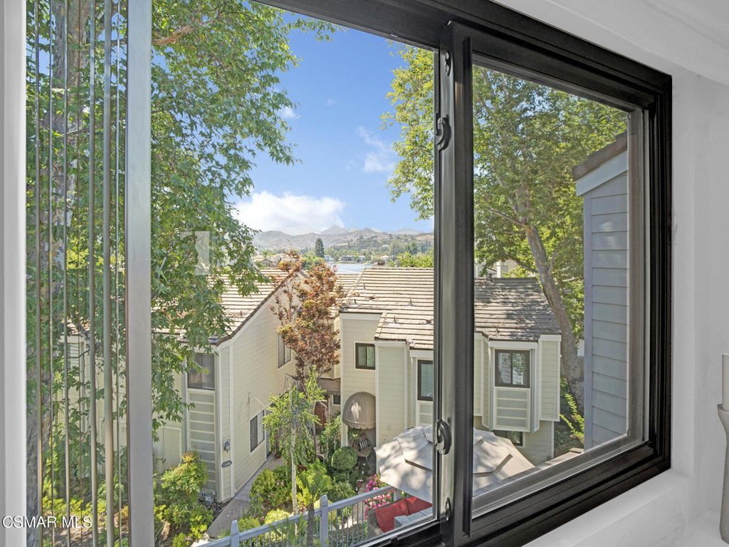 Westlake Bay-728 - 728 - Residential