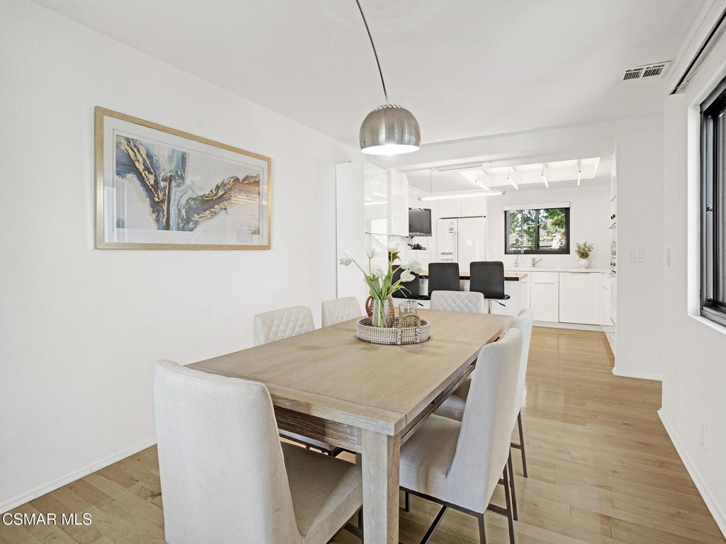 Westlake Bay-728 - 728 - Residential