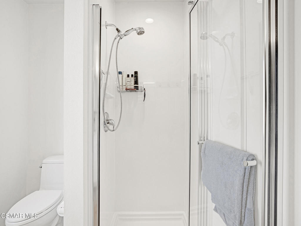 Westlake Bay-728 - 728 - Residential