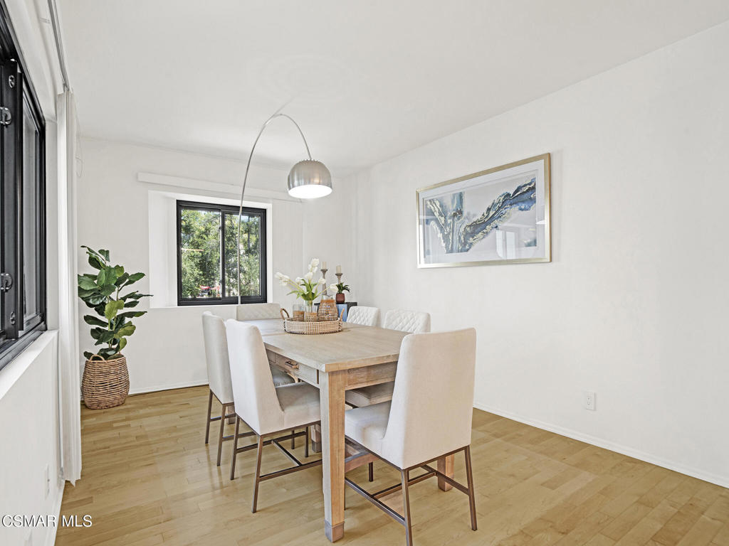 Westlake Bay-728 - 728 - Residential