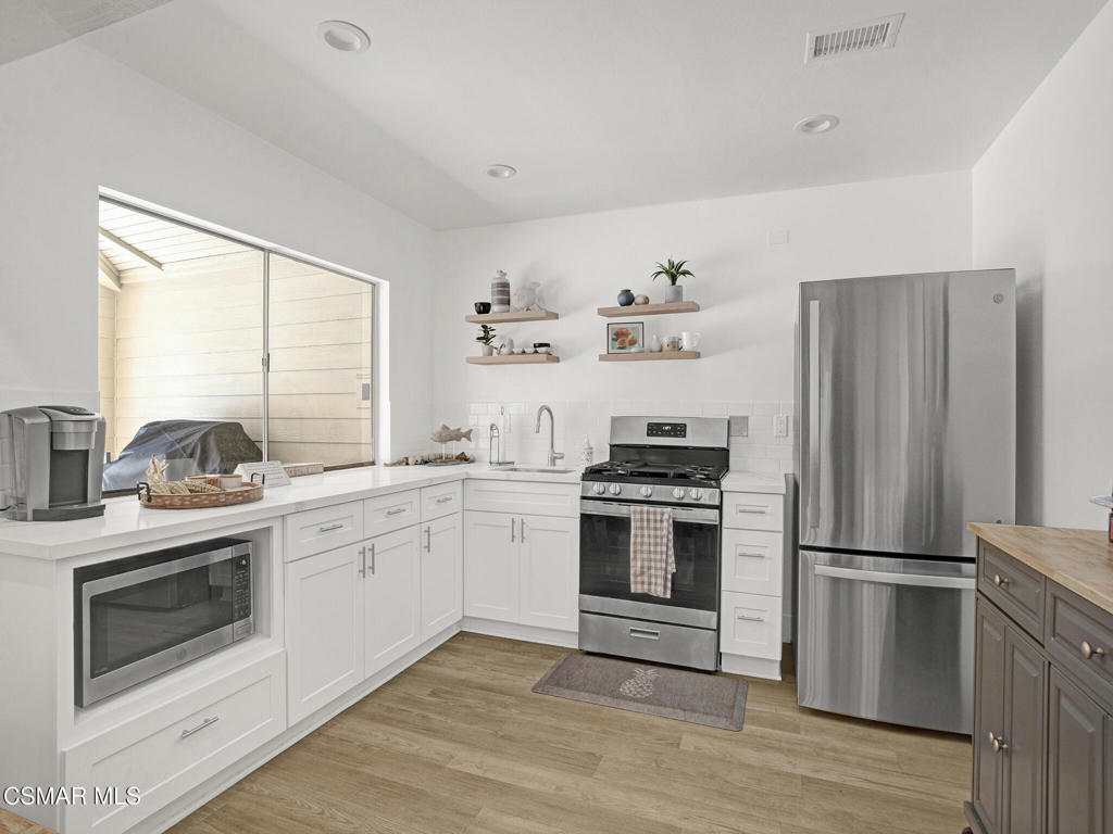Westlake Bay-728 - 728 - Residential