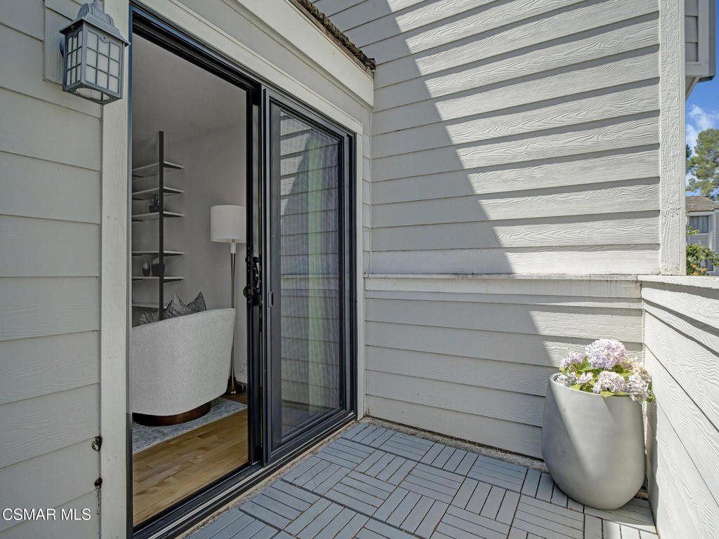 Westlake Bay-728 - 728 - Residential