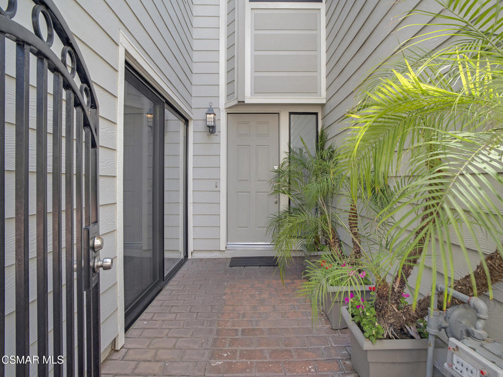 Westlake Bay-728 - 728 - Residential