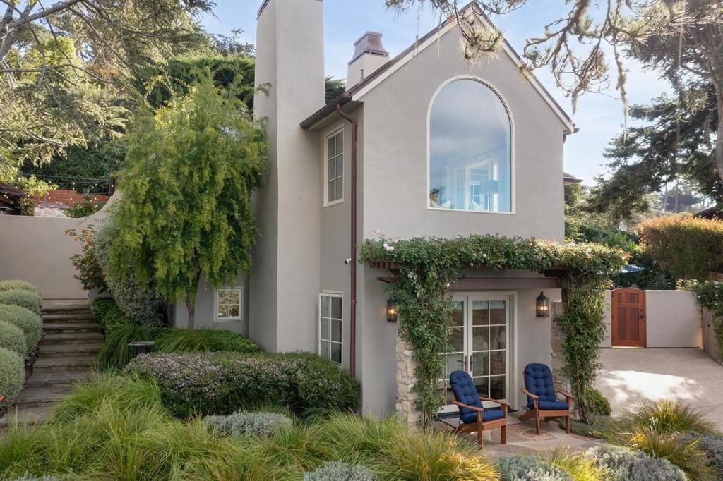 Photo of 24429 Portola Avenue, Carmel, CA 93923 (MLS # ML82024692)