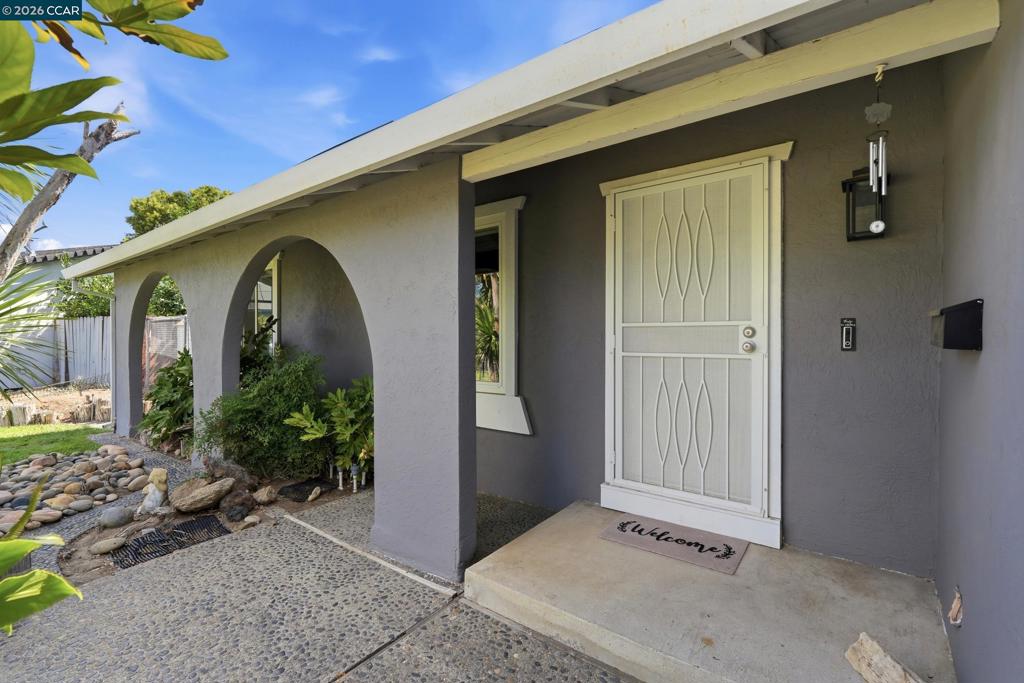 2870 Seville Cir