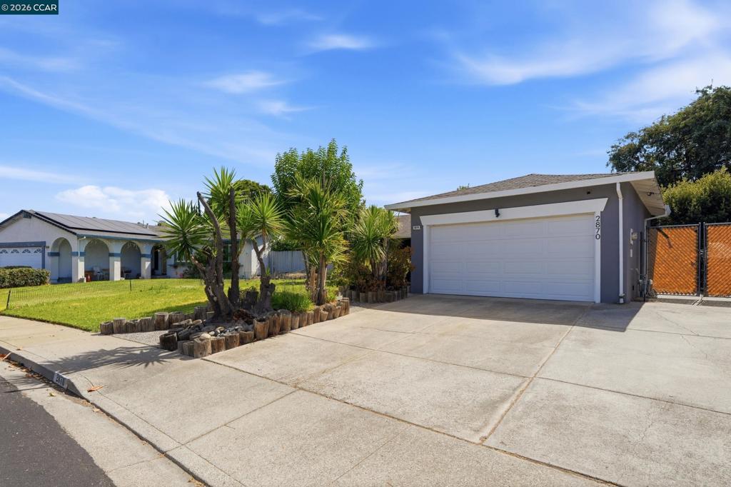 2870 Seville Cir