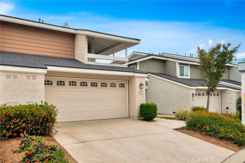 3736 Live Oak Drive