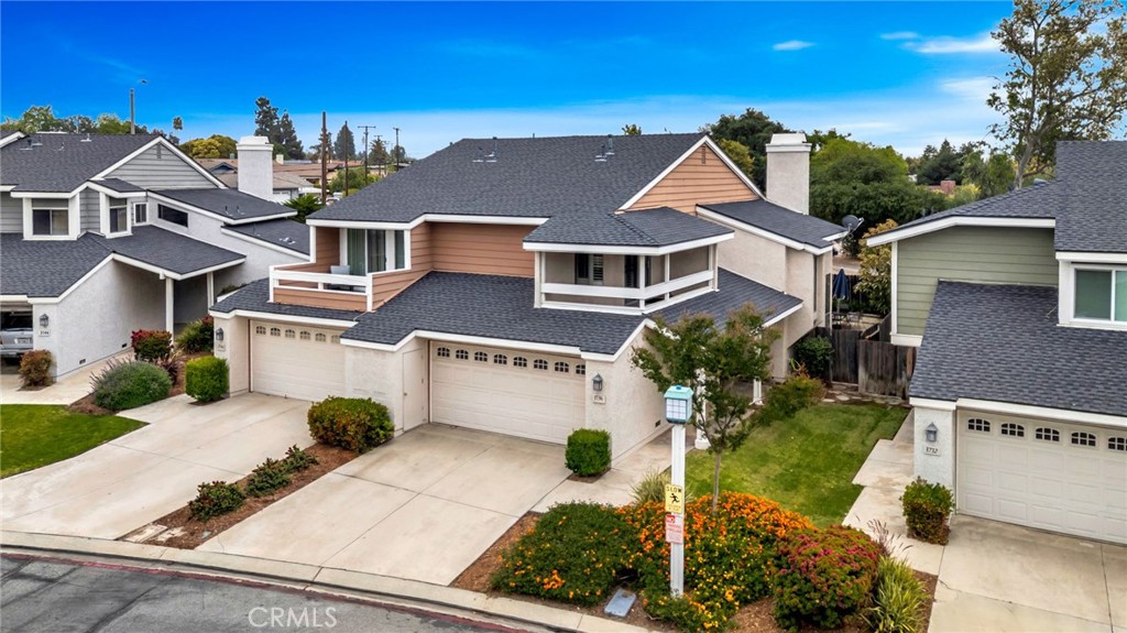 3736 Live Oak Drive