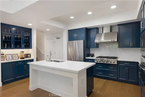 150 The Promenade N Unit 202, Long Beach, CA 90802 - MLS#: PW26098829
